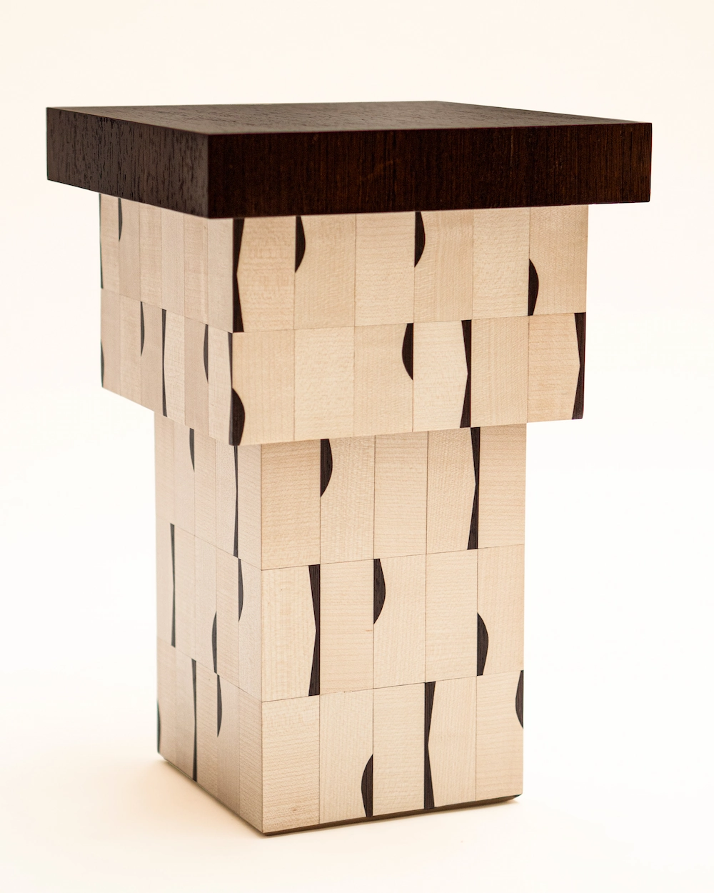 Galerie Ziricote - Nightstand with wood marquetry